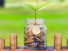 配资资金-业绩指引大幅下调李宁股价何时才能触底